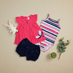 New Without Tags Carter’s Baby girl outfit  3 pieces set size 24 months